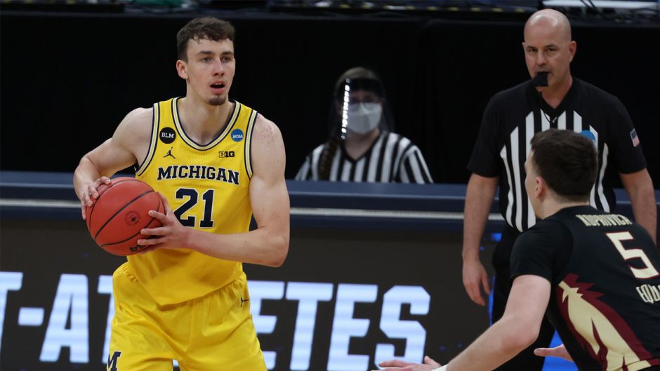 多个搭档短 多个搭档短